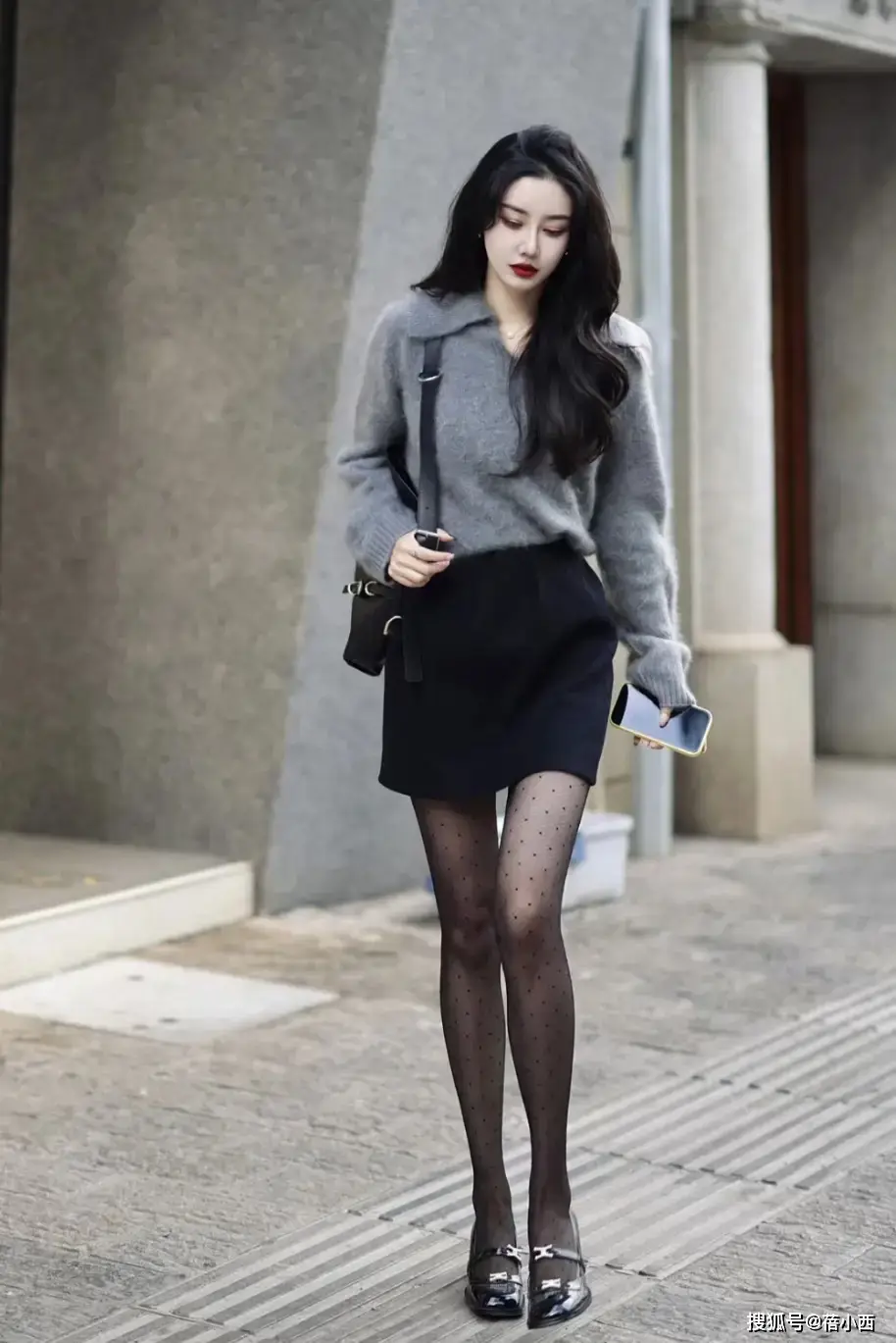 5 kiểu áo quốc dân của mùa thu hợp mọi dáng người phối với quần ống rộng hay váy ngắn đều chuẩn đẹp - 2