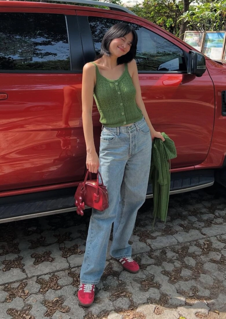 8 outfit đi cà phê học lỏm từ hoa hậu phương khánh từ thanh lịch đến năng động cá tính mặc gì lên hình cũng đẹp - 7