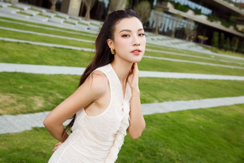 Á hậu hoàng oanh rạng rỡ trẻ trung khi làm mẹ đơn thân - 4