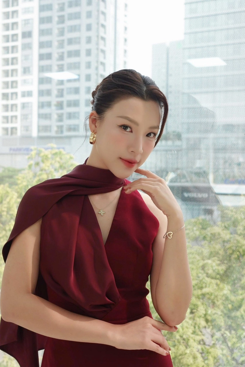Á hậu hoàng oanh rạng rỡ trẻ trung khi làm mẹ đơn thân - 10