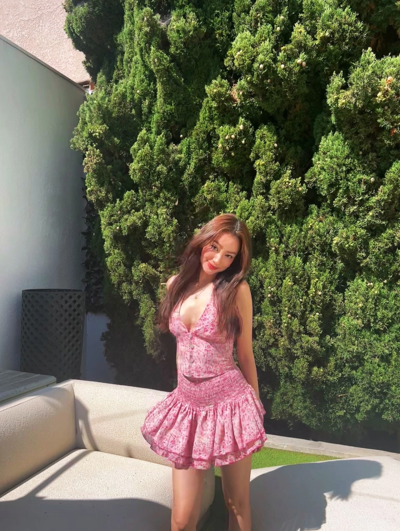 Á hậu trúc diễm khoe dáng thắt đáy lưng ong nhan sắc u40 vẫn gây mê - 9