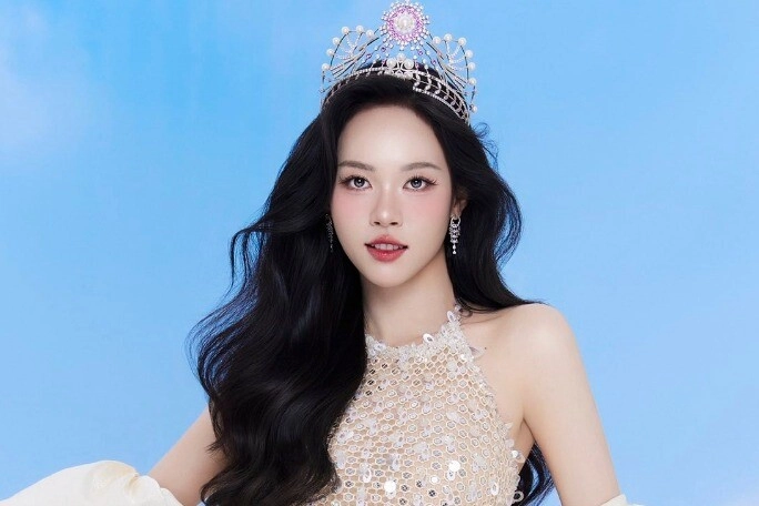 Á hậu việt nam ăn chay trường từ khi 17 tuổi mê mặc ngắn cũn khoe cặp kiếm nhật đẹp hút hồn - 1