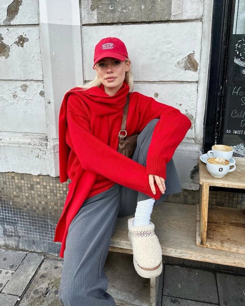 Ai còn mặc đồ đen trắng vào mùa thu đông 2025 người có gu đều thích 6 combo sắc màu cứ phối cùng nhau cực sang lại sáng da - 7