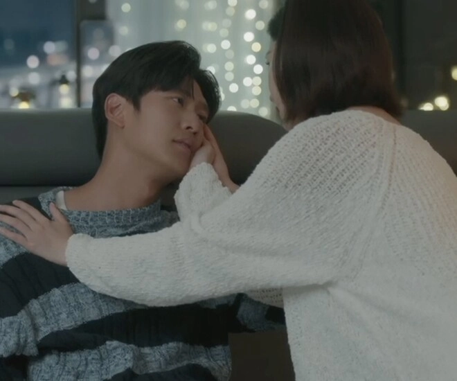 Bác sĩ đỡ đẻ hóa ra là chồng cũ tôi đau đớn hét 9 từ khiến anh đỏ mặt - 1