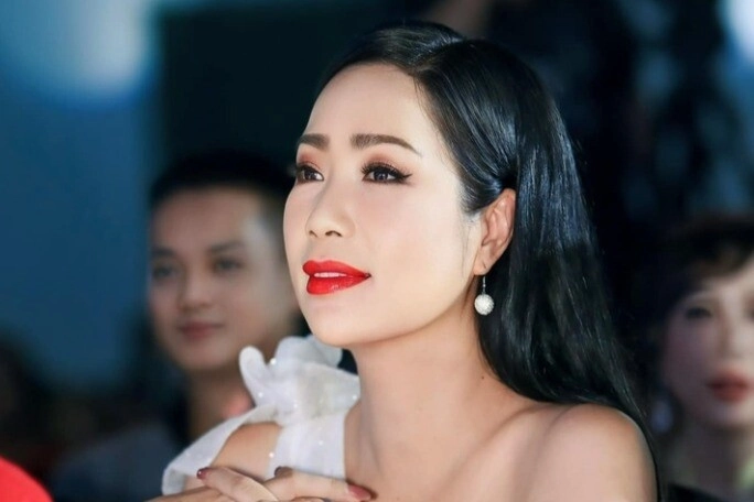 bạn gái lê công tuấn anh là mỹ nhân cổ trang đẹp nhất việt nam 36 năm không có đối thủ u60 trẻ trung quyến rũ chỉ nhờ 3 từ - 2