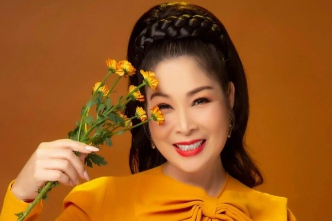 bạn gái lê công tuấn anh là mỹ nhân cổ trang đẹp nhất việt nam 36 năm không có đối thủ u60 trẻ trung quyến rũ chỉ nhờ 3 từ - 3