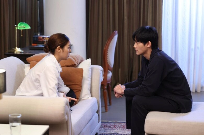 Biết người gây ra tai nạn là ai chồng từ bỏ ý định đòi 2 tỷ tiền bồi thường mà tôi thở dài - 1