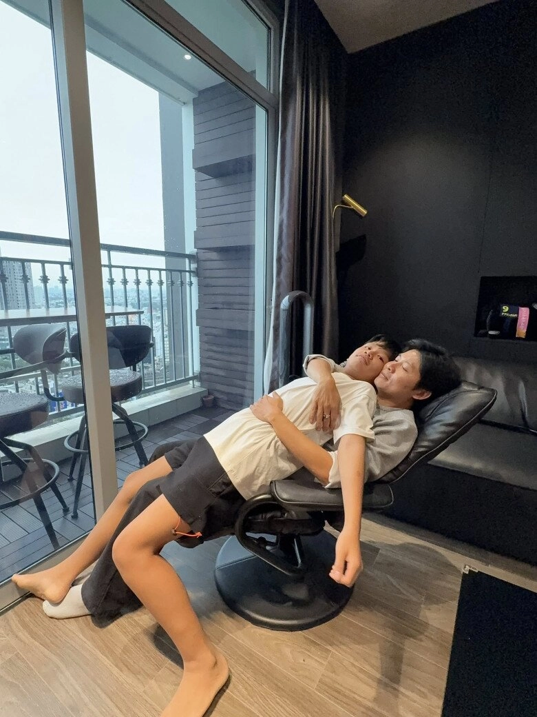 Bố đơn thân nguyễn văn chung thương con trai hiểu chuyện không đòi hỏi quà đắt tiền chỉ cần có thời gian đi chơi cùng nhau - 3