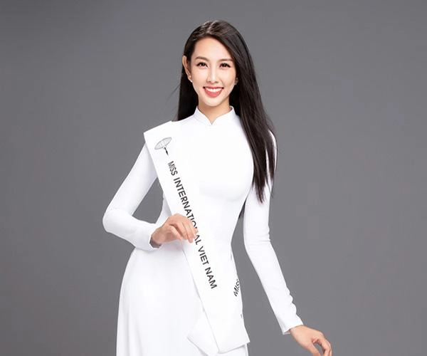 Cân đo sắc vóc của hai đại diện việt nam tham gia đấu trường nhan sắc quốc tế 2018 - 12