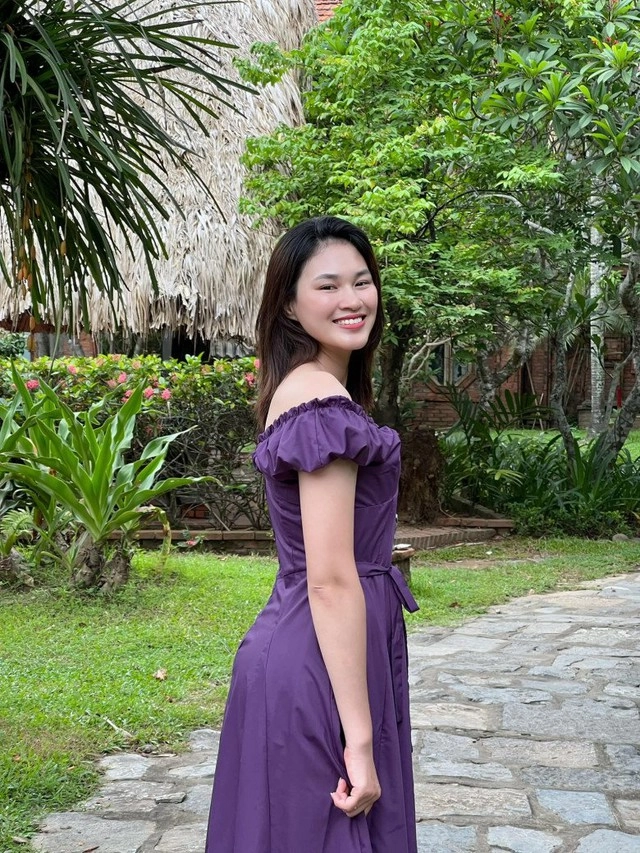 Chị gái đỗ thị hà nhan sắc một 9 một 10 với em gái - 3