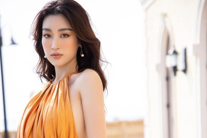 Cô gái đà nẵng sở hữu gương mặt tỷ lệ vàng 18 tuổi suýt mất ngôi hoa hậu vì lý do không ngờ - 3