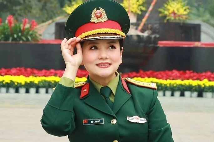 Cô thợ may nay là nsnd mang quân hàm thượng tá cưới ông xã là cấp trên ở cơ quan - 1