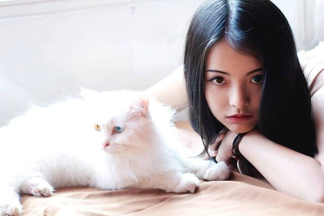 Con gái diễn viên mai phương có vẻ đẹp điện ảnh chuẩn con nhà nòi từ thời học sinh nay quyến rũ bất ngờ trẻ xinh như gái 18 - 9