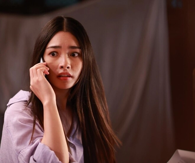 Đang ở cữ thì chồng cũ xin tái hôn tôi khẽ cười nói một câu khiến anh đỏ mặt - 1