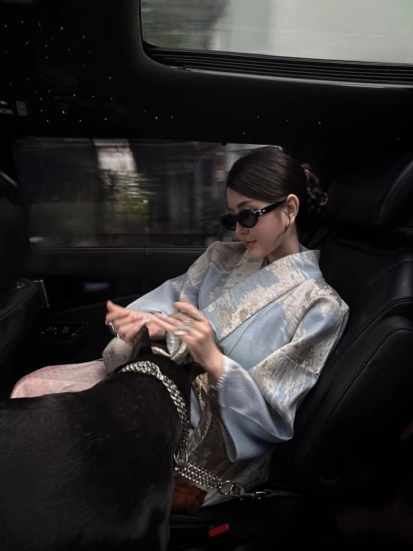 đệ nhất hot girl sài thành diện mốt lộ chân ngực khoe vóc dáng siêu thực - 7