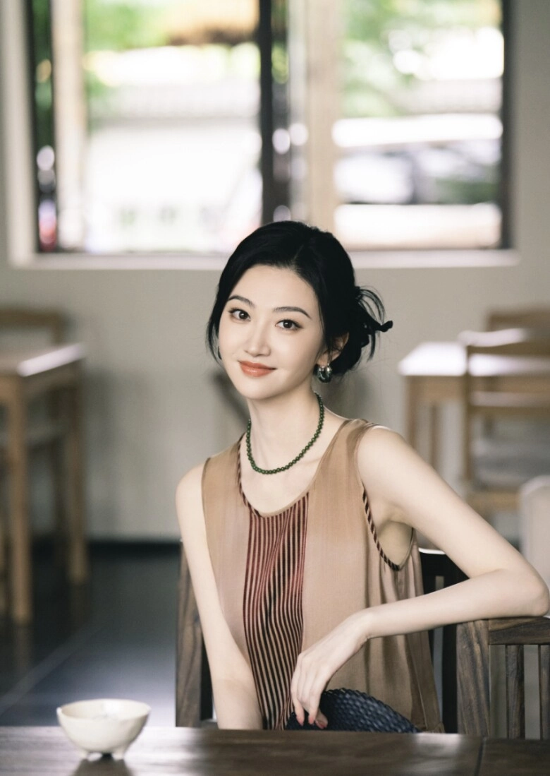 Đệ nhất mỹ nhân showbiz có làn da trắng bóc đẹp hơn cả lưu diệc phi chăm đắp mặt nạ từ trái cây làm một việc không ngờ vào mỗi tối - 4