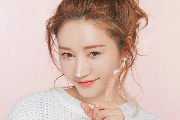 Du lịch nước ngoài dịp tết các nàng đừng quên loạt bí kíp bảo vệ da thần thánh - 3