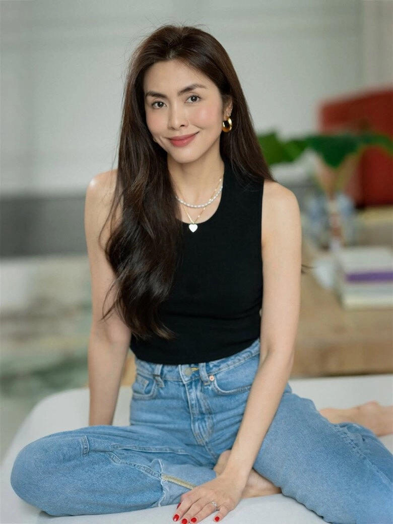 Gu ăn mặc giàu ngầm của hai con dâu nhà tỷ phú johnathan hạnh nguyễn - 2