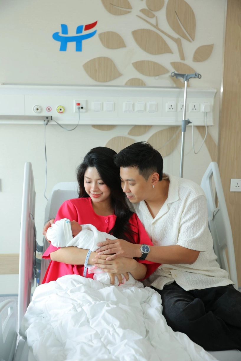 Hàn hằng về dáng sau sinh thần tốc khiến netizen ngỡ ngàng - 6