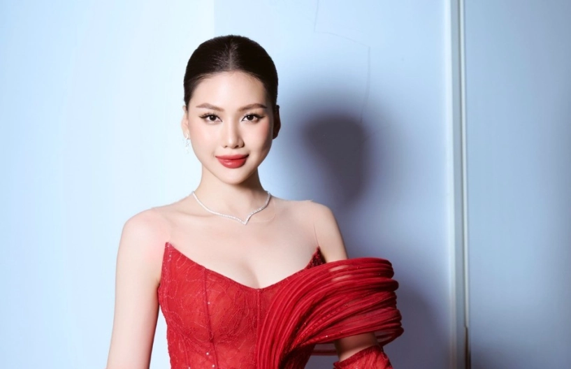 Khởi tố vụ án hoa hậu bùi quỳnh hoa bị vu khống - 1