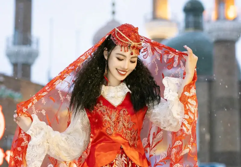 Không cần dầu gội đắt tiền tại sao các cô gái tân cương có mái tóc dày đẹp hiếm thấy bí kíp nằm ở loại cỏ thiên nhiên này - 8