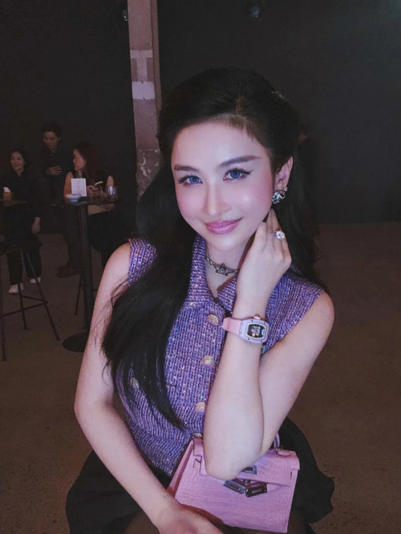 Loạt đồng hồ chục tỷ đồng của vợ đại gia minh nhựa - 6