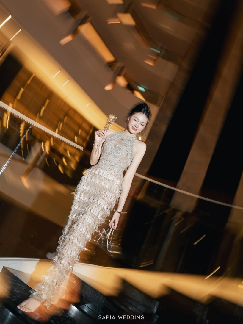 Loạt hình ảnh mới cực sang chảnh của vợ cầu thủ đoàn văn hậu - 6