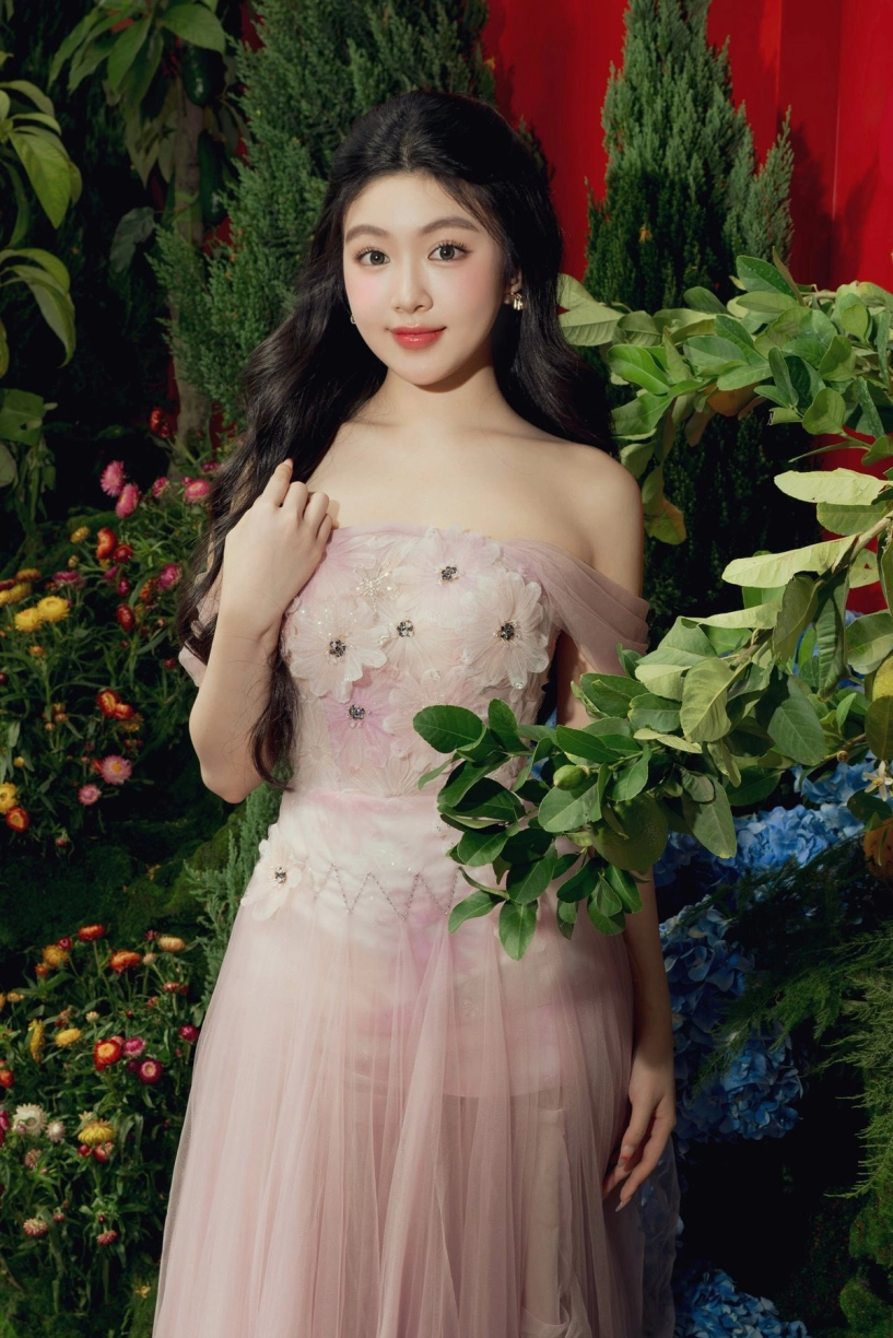 Loạt khoảnh khắc bóc trần diện mạo thật của con gái cả mc quyền linh - 6