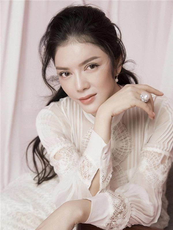 Lý nhã kỳ hành trình lên hương nhan sắc trở thành quý cô triệu đô - 12