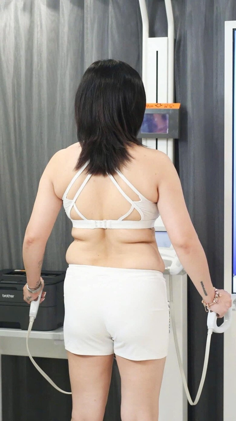 mc nhiều hình xăm nhất vtv khoe dáng tròn trùng trục sau 2 lần sinh ăn tối nghèo nàn với loại quả xanh lè - 5