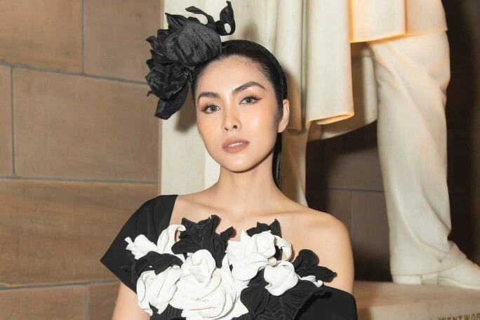 Mỹ nhân 1m55 là ngọc nữ có vòng 1 nóng bỏng nhất showbiz việt liên tục dính nghi vấn bầu bí vì gu thời trang khó hiểu - 3