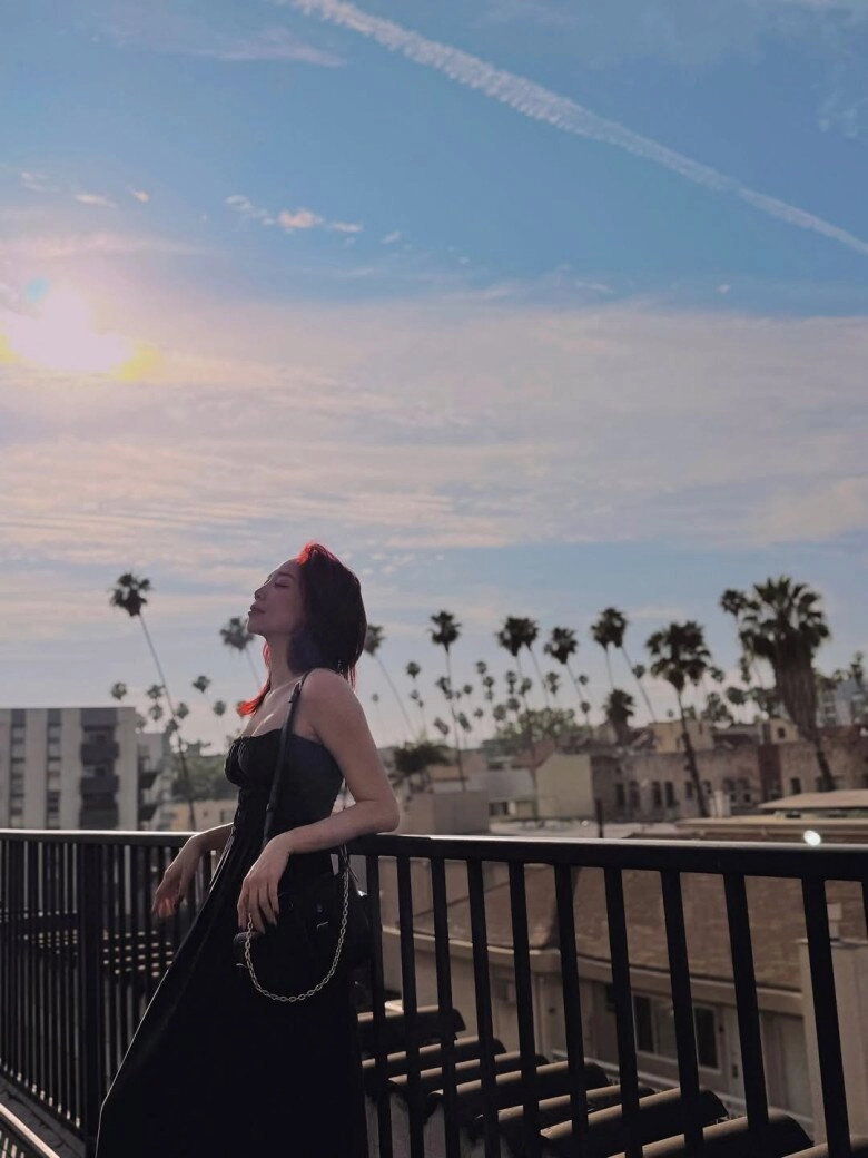 Mỹ nhân việt lấy chồng là đại gia ngầm của showbiz ăn mặc ngày càng hồi xuân giữa bão tin đồn đường ai nấy đi - 6