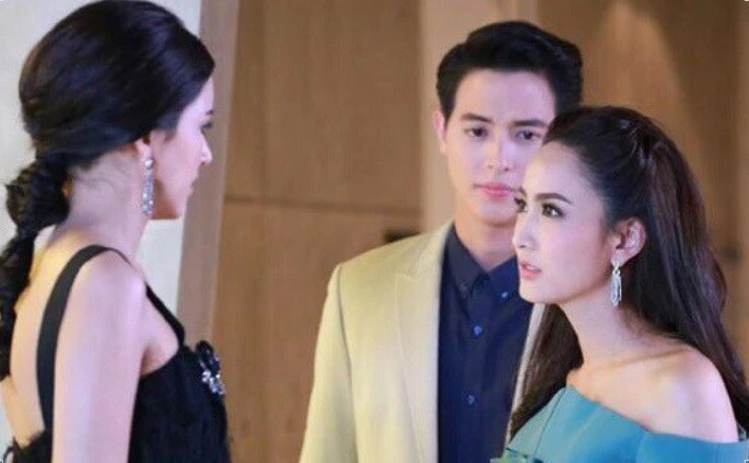 Ngày cưới vợ cũ mang bụng bầu vượt mặt đến chúc mừng cô dâu hỏi 1 câu làm tôi giật mình - 2