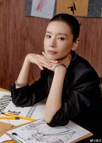 ngọc nữ được cả showbiz nâng niu 45 tuổi vẫn trẻ như gái 25 uống trà xanh mỗi ngày gạch tên 3 loại gia vị ra khỏi món ăn - 4