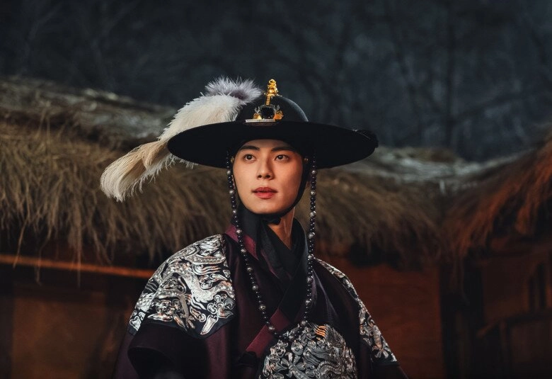 Ngự trù của bạo chúa màn thay nam chính thành công nhất lịch sử phim hàn yoona tiết lộ cái kết có nước mắt - 10