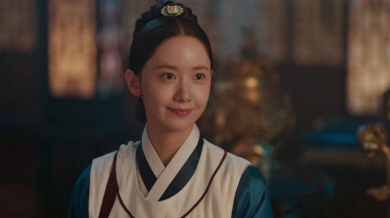 Ngự trù của bạo chúa màn thay nam chính thành công nhất lịch sử phim hàn yoona tiết lộ cái kết có nước mắt - 13