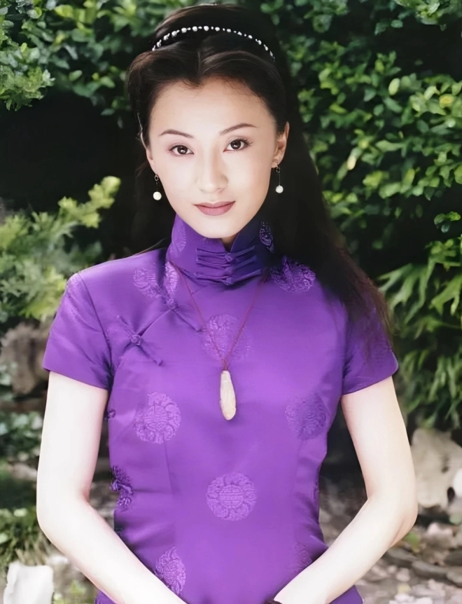 Người đẹp lấy chồng chỉ sau 6 ngày hẹn hò từng sợ đẻ vì lo con có diện mạo giống bố - 5