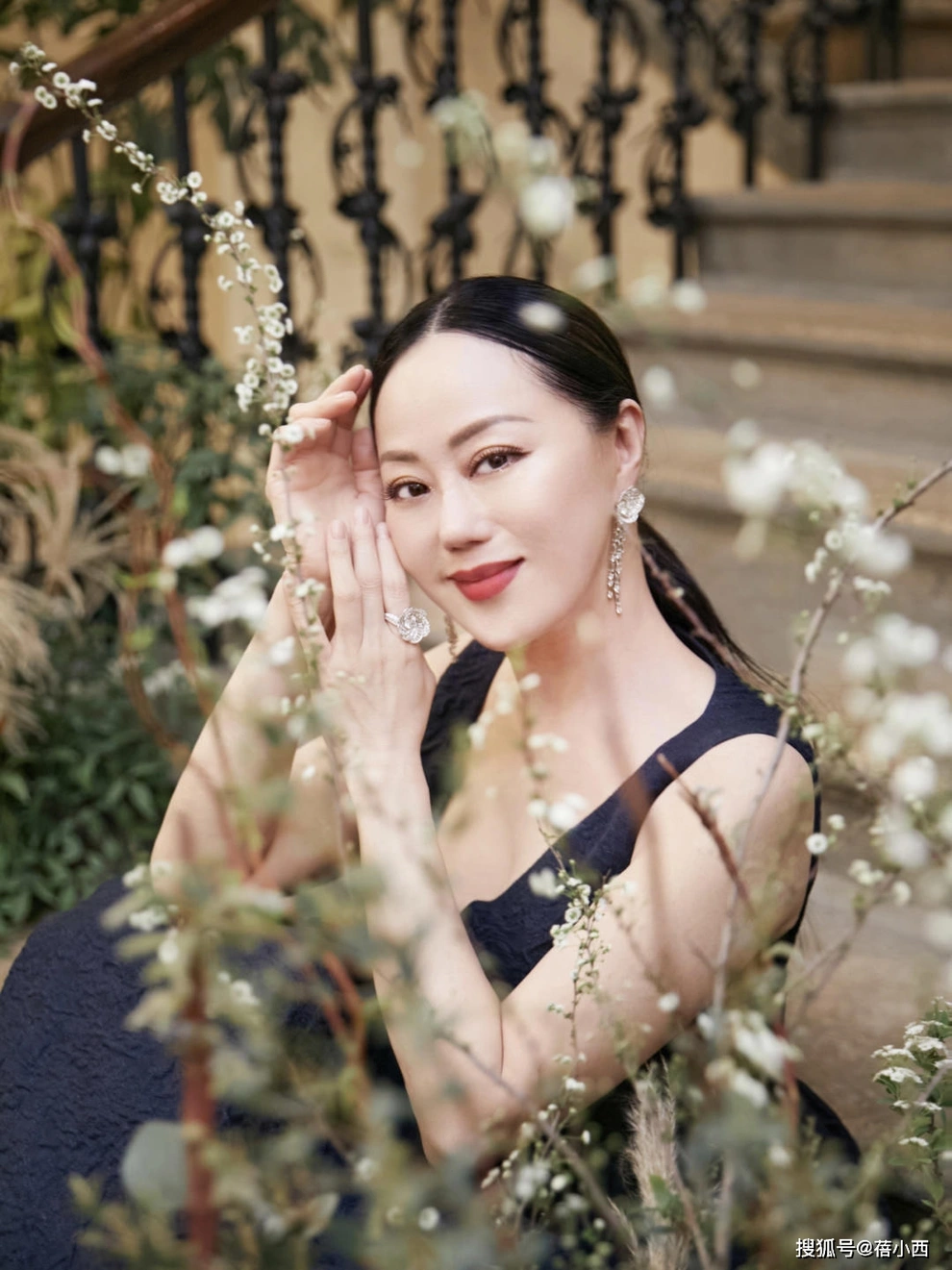 Người phụ nữ u65 có làn da căng bóng không nếp nhăn như người 30 tuổi nhờ duy trì thói quen uống 3 loại nước mỗi ngày - 4