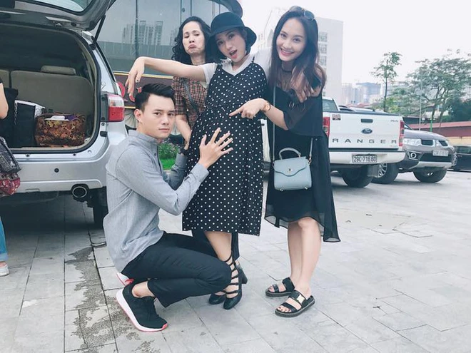 Nhan sắc 3 cô con gái tên trang ít người nhớ đến của nghệ sĩ công lý người cạo trọc đầu người sống kín tiếng - 11