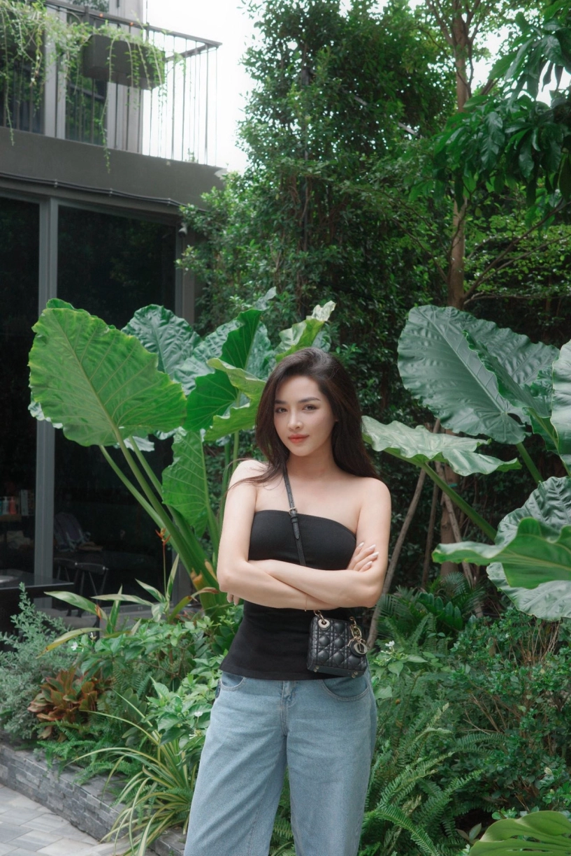 Nhan sắc hiện tại của hot girl từng lột xác nhờ phẫu thuật thẩm mỹ - 9