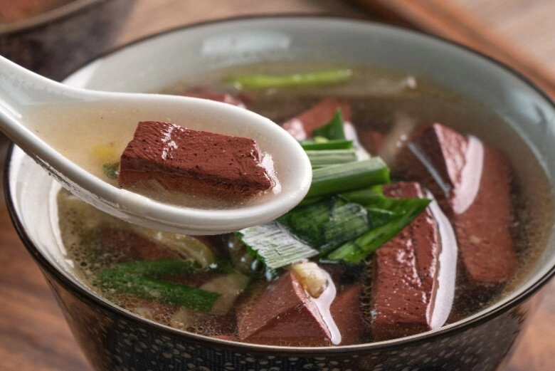 Nhổ một sợi tóc bạc có giúp mọc lại 3 sợi đen chị em áp dụng 6 ăn - 4 làm để mái tóc vừa dày vừa đen bóng - 4