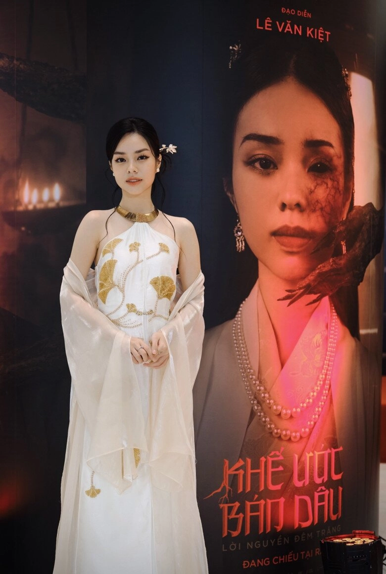 Nữ sinh việt đóng cảnh nóng năm 13 tuổi vẻ đẹp trưởng thành đậm chất á đông thần thái bí ẩn cuốn hút - 8