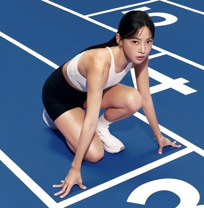 nữ thần chạy bộ hàn quốc khoe vóc dáng săn chắc miễn chê - 1