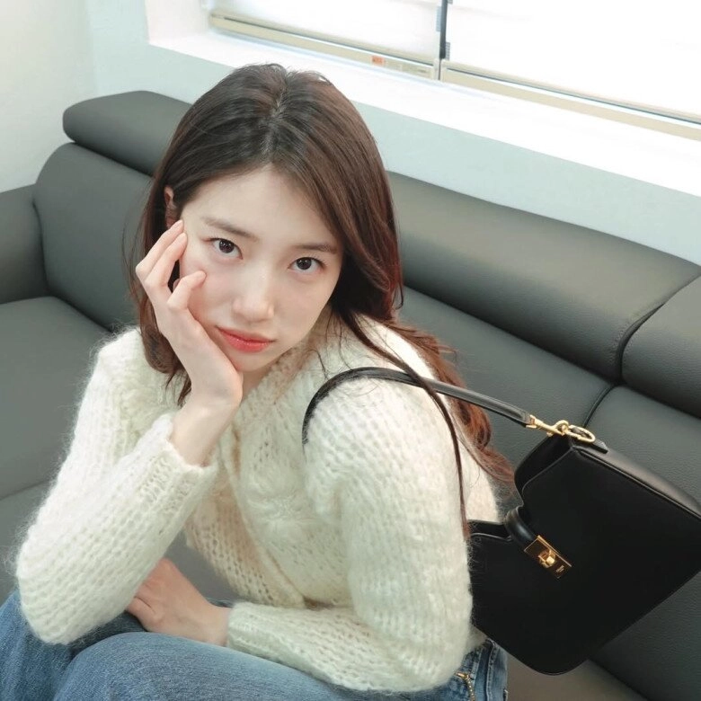 nữ thần mặt mộc da căng bóng như gương soi ở tuổi 31 chăm đắp mặt nạ mỗi ngày từ bỏ 1 đồ vật mà nhiều người hay dùng - 4