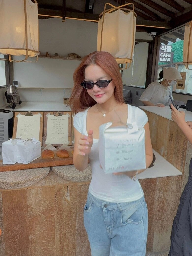 Phạm quỳnh anh du lịch hàn quốc khoe nhan sắc trẻ trung giữa ồn ào thị phi - 6