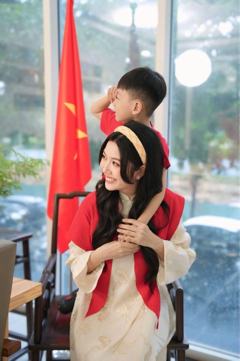 Sao việt 24h mẹ hồ quỳnh hương mất sau 4 tháng con gái làm đám cưới dân tình tiếc vì bà mới bế cháu ngoại được 2 năm - 15