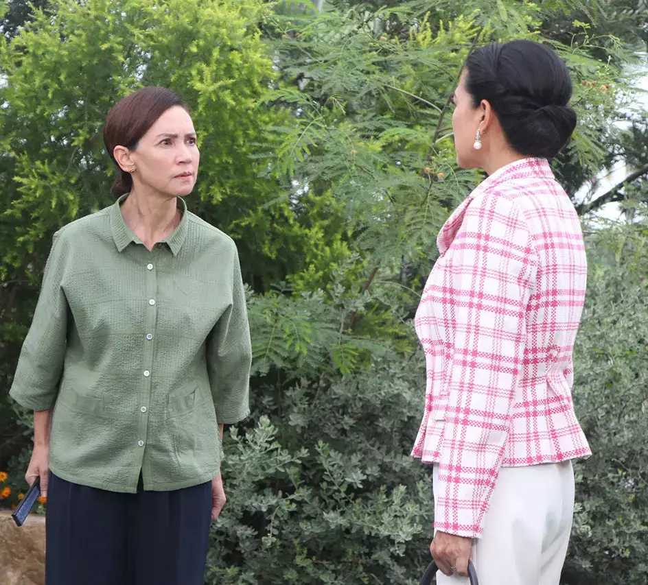 Sau 25 năm ly hôn tôi biếu vợ của chồng cũ 15 tỷ nhưng bị bà ấy mắng té tát - 2