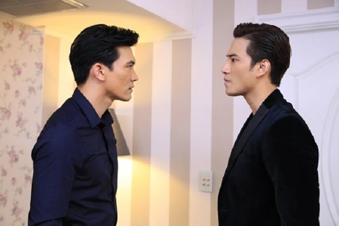 Sau khi lo xong hậu sự cho bố tôi đưa mẹ kế về nhà vài tiếng sau anh kế đã tìm tới - 2