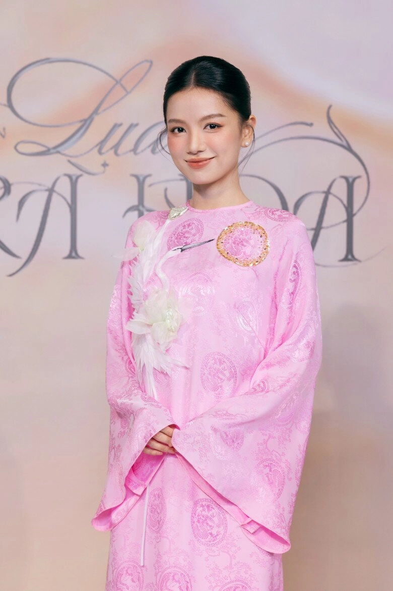 Siêu thảm đỏ quy tụ dàn mỹ nhân đình đám đỗ hà chuẩn phong thái dâu hào môn quế anh khoe nhan sắc trong veo - 19