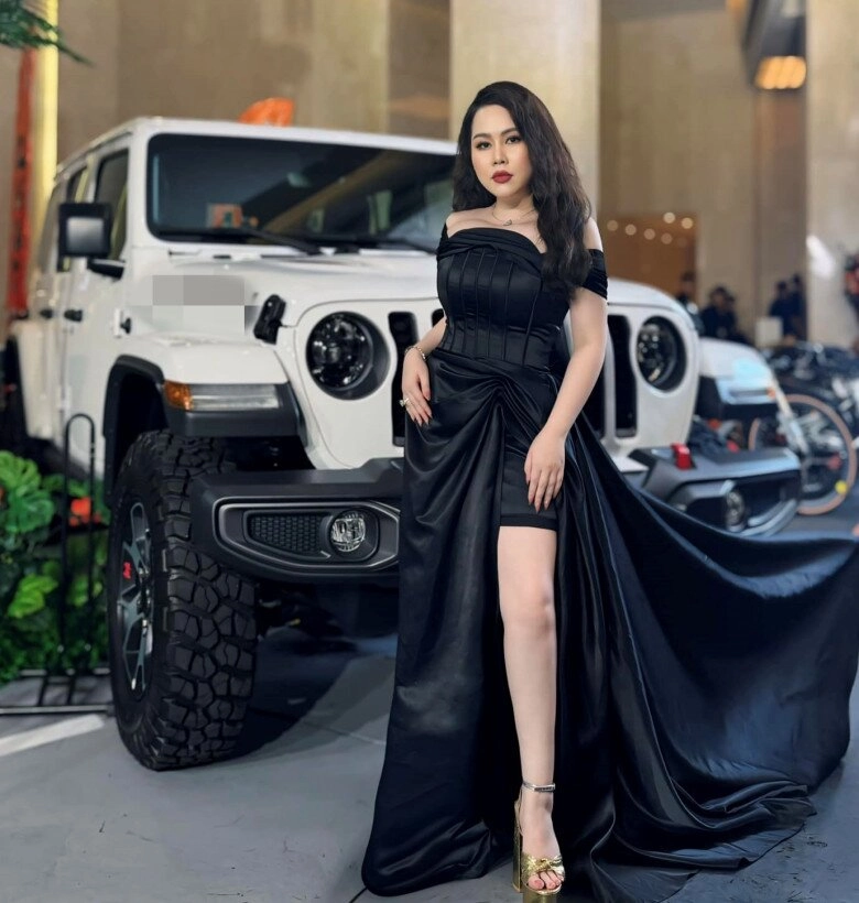 Sống chung nhà với bạn trai tây diễn viên trương phương vẫn giấu kín một việc khiến dân tình bấn loạn - 1